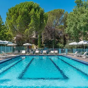 4* Hotel De La Cremaillere